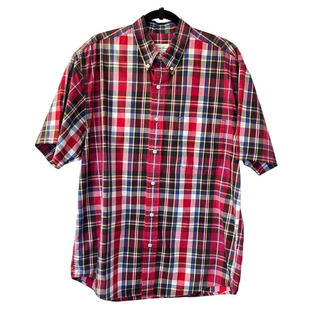 Eddie Bauer Men's M Red Plaid Short Sleeve Button-Down Shirt Casual Preppy